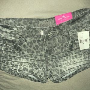 Almost Famous Leopard Jean Shorts